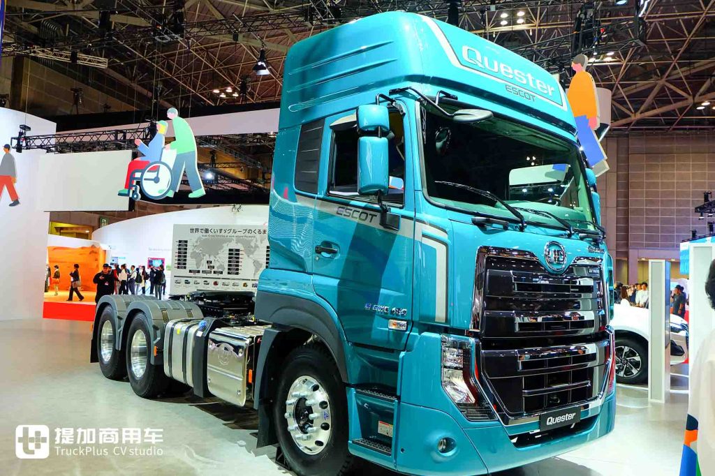 2025 Japan Mobility Show | New Giga Debuts, UD Trucks Models Stand Out, On-Site Photos of ISUZU Group’s Exhibits