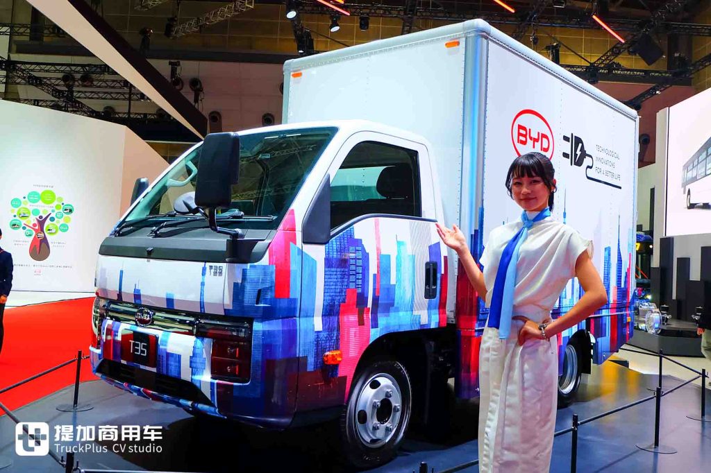 Suitable for Both Commercial and Family Use, Turning Radius Less Than 5 Meters! How Powerful Is BYD T35 Pure Electric Light Truck Making Its Global Debut in Japan?