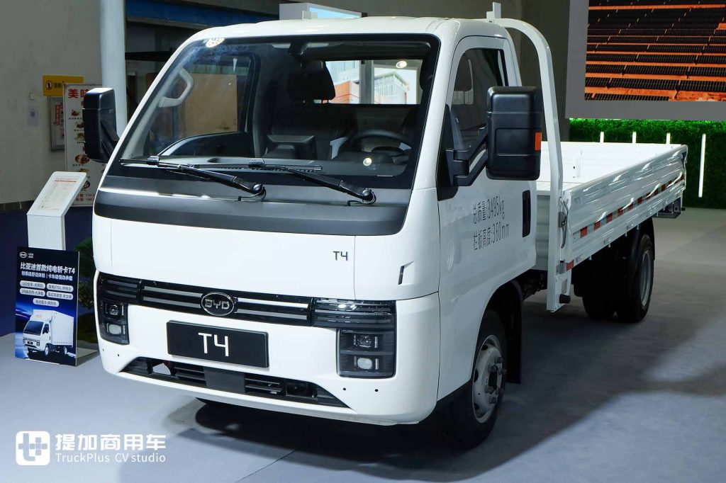 2025 CCVS | T4 Pure Electric Coupe Truck & C11 Pure Electric Tourist Bus Debut! A Look at BYD Commercial Vehicles’ Exhibits