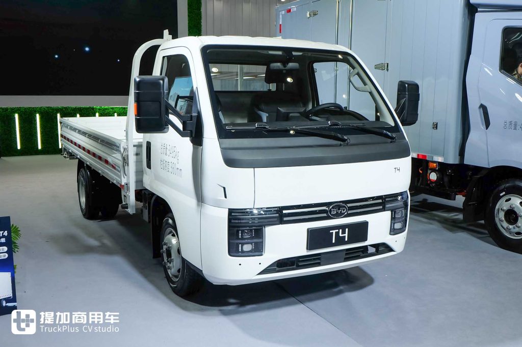 2025 CCVS | T4 Pure Electric Coupe Truck & C11 Pure Electric Tourist Bus Debut! A Look at BYD Commercial Vehicles’ Exhibits