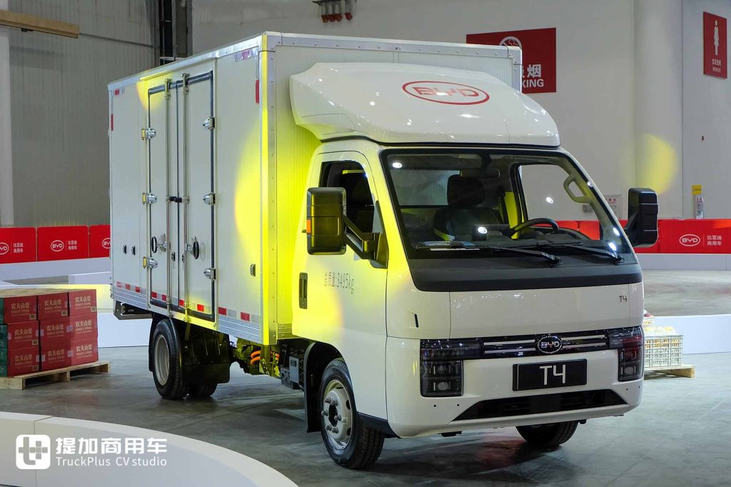 2025 CCVS | T4 Pure Electric Coupe Truck & C11 Pure Electric Tourist Bus Debut! A Look at BYD Commercial Vehicles’ Exhibits