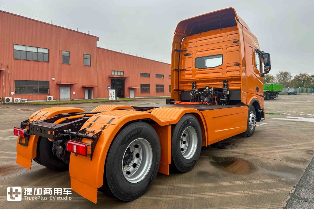 Another New Force in China’s Truck Industry! First Pure Electric Tractor Exposed – What Are Bulletrux’s Core Technological Advantages?