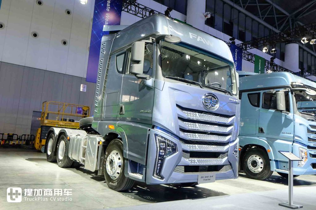 Equipped with a 640HP High-Power Engine: A Live Review of FAW TRUCKS’ Newly Launched DORTRON DH 640 Tractor