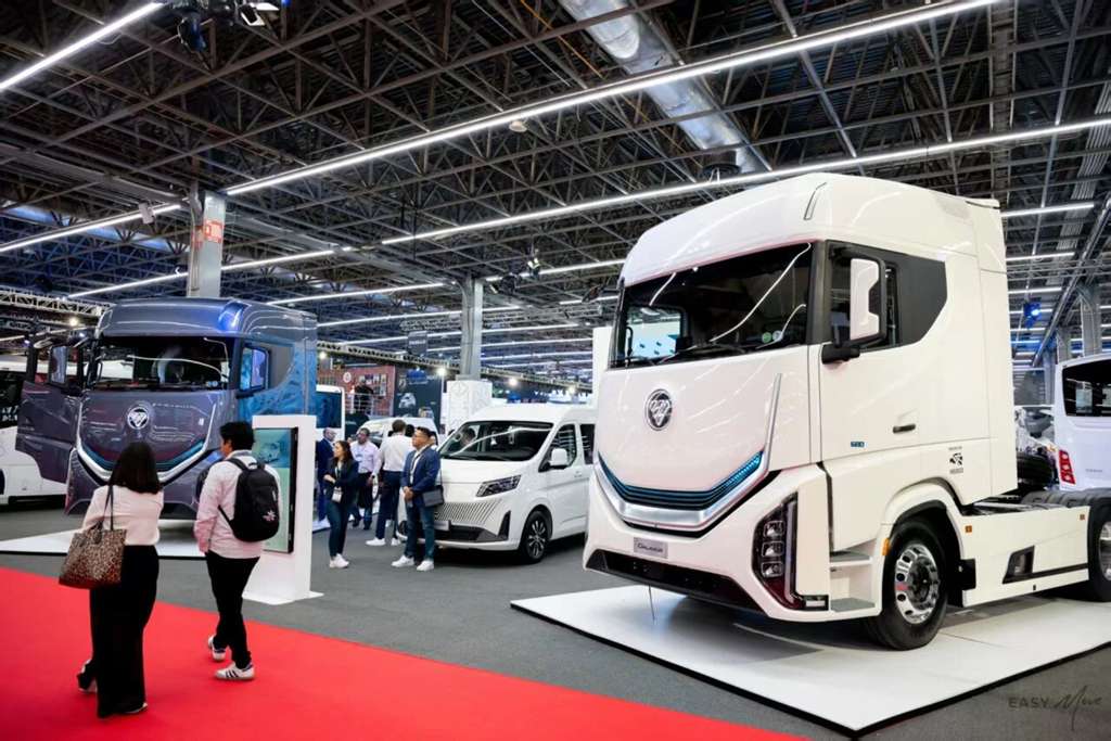 FOTON Motor shines at Expo Transporte 2025 with the intelligent heavy truck GALAXUS 9 making its debut in Mexico