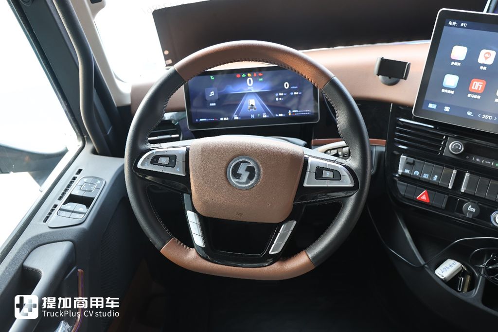 Elevating Premiumness to New Heights: Shacman’s All-New X6000 Arrives – A Live Review of the Super Flagship Tractor Reveals All Upgrades and Improvements!