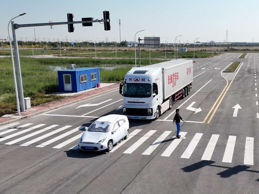 Great Wall Heavy Truck’s Escort Driving Assistance System Redefines Heavy Truck Driving