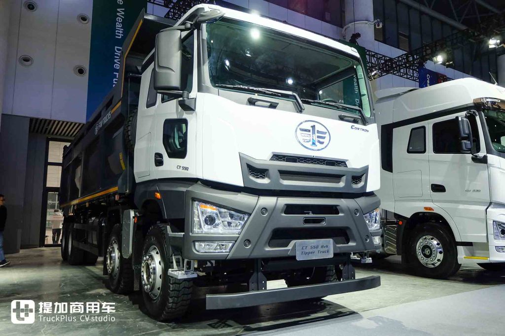550 HP! Tripod-Inspired Design + Comfortable Interior: What Are the Strengths of FAW TRUCKS’ Export-Model CORTRON CT 550 Dump Truck?