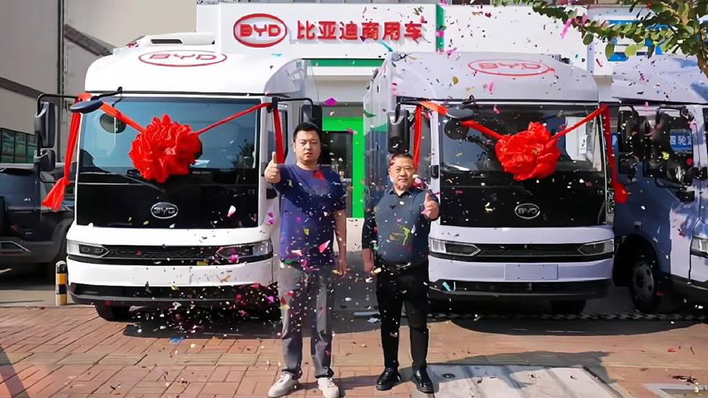 BYD T5 Light Truck Sales Surge 385% YoY in November, Topping Growth Rankings!