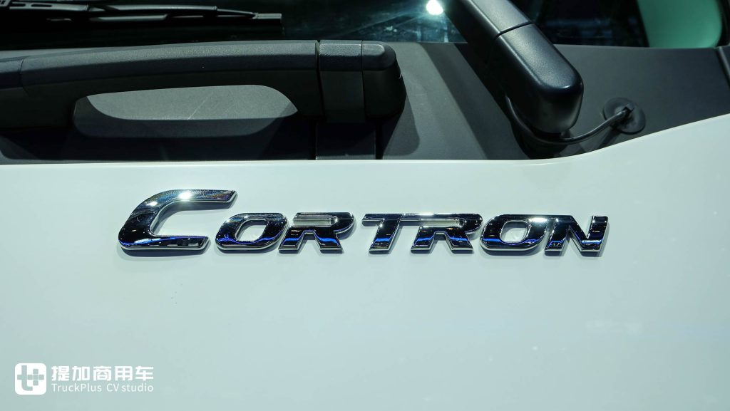 550 HP! Tripod-Inspired Design + Comfortable Interior: What Are the Strengths of FAW TRUCKS’ Export-Model CORTRON CT 550 Dump Truck?