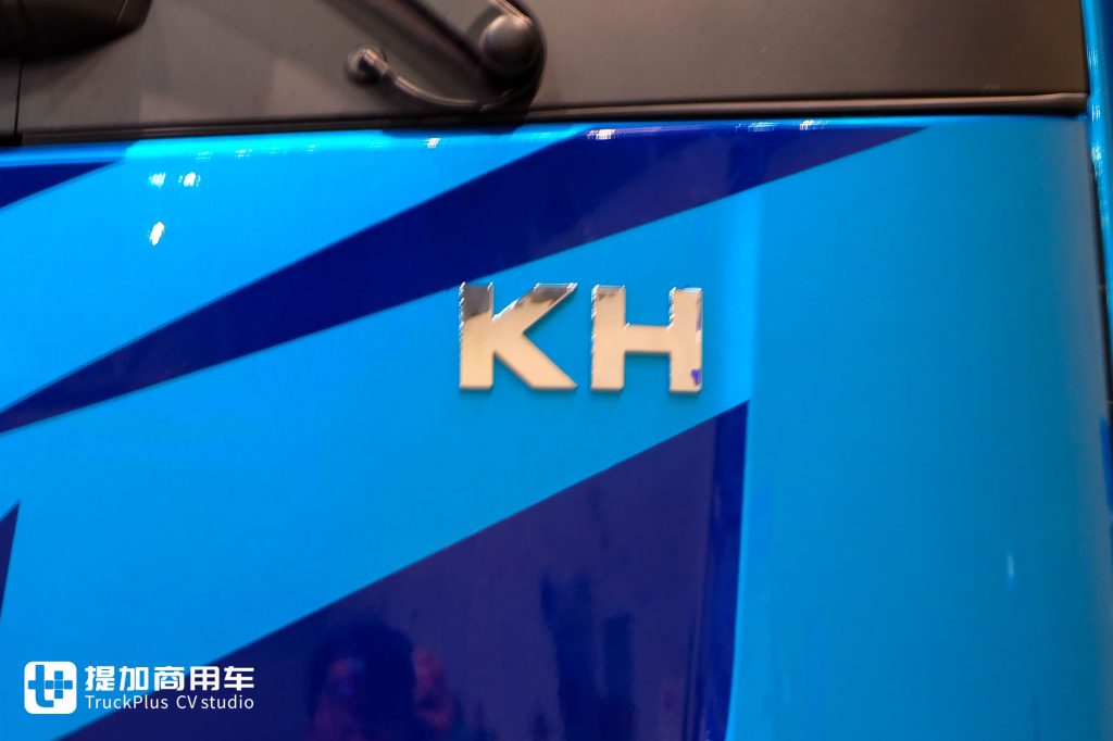 Continuing the Tianlong Legacy? Dongfeng KH Debuts on an All-New Platform – Live Review Reveals What’s Different!
