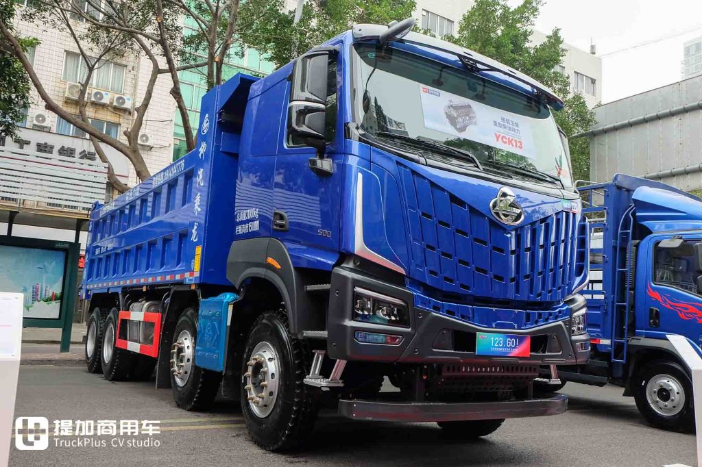 Built for High-Altitude Heavy-Duty Dump Work? 600 HP + Flat-Floor Cab — This Chenglong HK Delivers Serious Power!